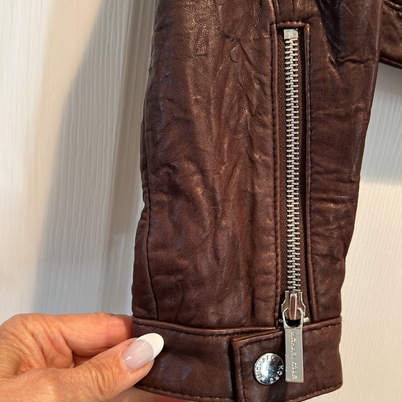 MICHAEL Michael Kors Leather Bomber Jacket PM - Picture 6 of 10